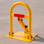 דיל מקומי רק 199 ש״ח למחסום חניה מתקפל עם פלטת בסיס + מנעול!!