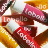 דיל מקומי: שפתוני הלחות האהובים והנמכרים ביותר: Labello, בסיבוב חוזר – כולל 4 דגמי דיסני חדשים!