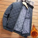 רק 18.1$/58 ש״ח לג׳קט בומבר מחמם עם ריפוד פליז ודוגמת מעוינים – מושלם לעונת המעבר ולחורף בסטייל נוח ומעודכן!!