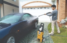 דיל מקומי: תנו ללחץ לעבוד בשבילכם! מכונת שטיפה בלחץ גבוה 1800W דגם AJP-1610 של Kyocera רק ב-₪639 במקום ₪699!!