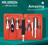 רק 25$/81 ש״ח לסט טיפוח מקצועי 9 ב־1 מבית Mr. Green – איכות מדהימה בתוך נרתיק עור יוקרתי!!