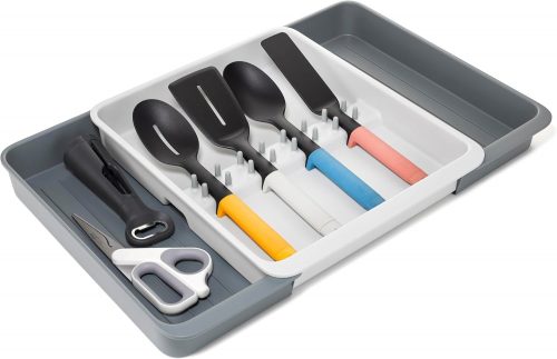 רק 25.6$/83 ש״ח (משלוח חינם בהגעה לסכום כולל של 49$ ומעלה) למגש מתרחב חכם לארגון מגירת כלי המטבח מבית Joseph Joseph – עיצוב חכם, גמיש וידידותי לסביבה!!