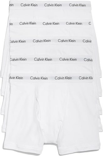 החל מ 45.7$/149 ש״ח (משלוח חינם בהגעה לסכום כולל של 49$ ומעלה) ל־5 מארז תחתוני בוקסר נוחים מבית Calvin Klein מבד כותנה נושם ונמתח!!