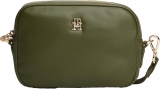 רק 48.8$/160 ש״ח (משלוח חינם בהגעה לסכום כולל של 49$ ומעלה) לתיק צד קומפקטי לנשים מבית TOMMY HILFIGER עם רצועת קרוס נשלפת, סגירת רוכסן, עיצוב מוקפד וצבע ירוק מהמם!!
