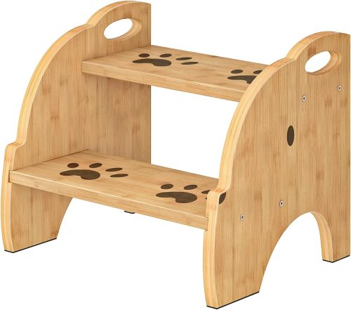 רק 17.9$/57 ש״ח (משלוח חינם בהגעה לסכום כולל של 49$ ומעלה) לשרפרף דו-שלבי מעץ במבוק עם ידיות נגד החלקה לילדים – מושלם להגעה לכיור, לשירותים או למדפים!!