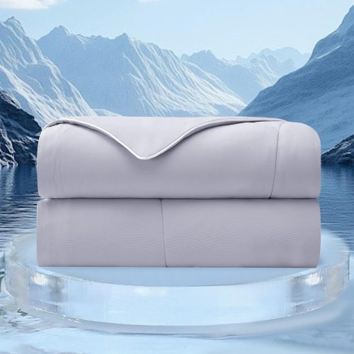 רק 25$/82 ש״ח מחיר סופי כולל הכל עד דלת הבית לשמיכת הקיץ האיכותית מבית Bailix דגם Cooling Comforter King Size עם טכנולוגיית קירור מתקדמת ותחושת מגע חלקה כמשי!!