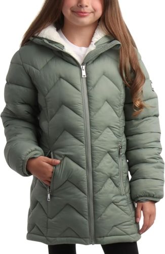 רק 29.9$/95 ש״ח למעיל חורף מרופד ונעים במיוחד של DKNY לבנות עם בטנת שרפה מלאה, חיפוי רוח ומראה מחטב ומהמם!!