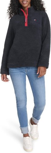 רק 42.6$/136 ש״ח (משלוח חינם בהגעה לסכום כולל של 49$ ומעלה) לפליז נשים מחמם ונעים מבית Tommy Hilfiger עם צווארון גבוה ורוכסן רבע!!