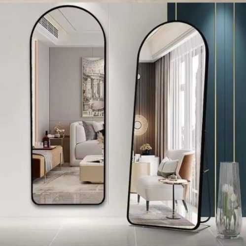 דיל מקומי: מראת גוף חצי אובלית לתלייה\עומדת של HomeSet עכשיו ב-149₪ עד הבית!