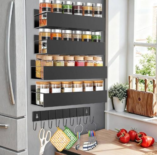 רק 19.8$/65 ש״ח (משלוח חינם בהגעה לסכום כולל של 49$ ומעלה) לסט 4 מדפי תבלינים מגנטיים + וו תלייה מבית SMRCAD – פתרון מושלם לארגון חכם במטבח!!