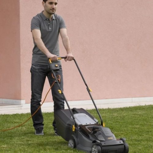 דיל מקומי: שדרגו את הדשא בקלות עם Alpina – מכסחת דשא חשמלית עוצמתית Alpina BL 320 E עם מנוע 1000W, רוחב חיתוך 32 ס"מ ומיכל איסוף בנפח 25 ליטר!!