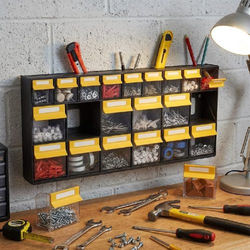 דיל מקומי: רק 136 ש״ח במקום 199 ש״ח לאחסונית 21 תאים חוליות G2 שמסדרת את כלי העבודה והחלקים הקטנים בצורה נגישה ונוחה על הקיר בסדנה או במחסן!!