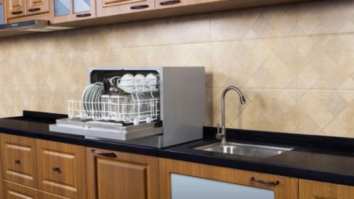 דיל מקומי: מדיח כלים קומפקטי Midea – פתרון מושלם למטבח! רק ₪948 במקום ₪1,136!!