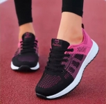 רק 8.7$/28 ש"ח לנעלי הספורט האופנתיות לנשים – נוחות, קלות ומושלמות ליומיום!!